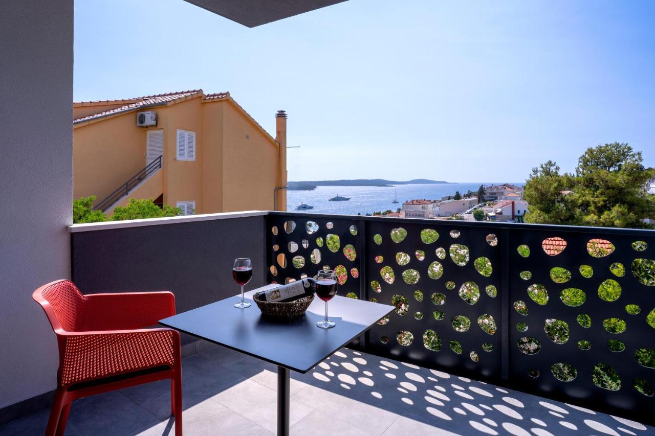 Sun&Lux Resort - Hvar Hvar Town Exterior foto